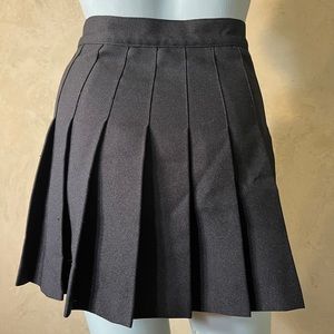 Black, High-waisted, Short Pleated Skirt, ABERCROMBIE, Size XS